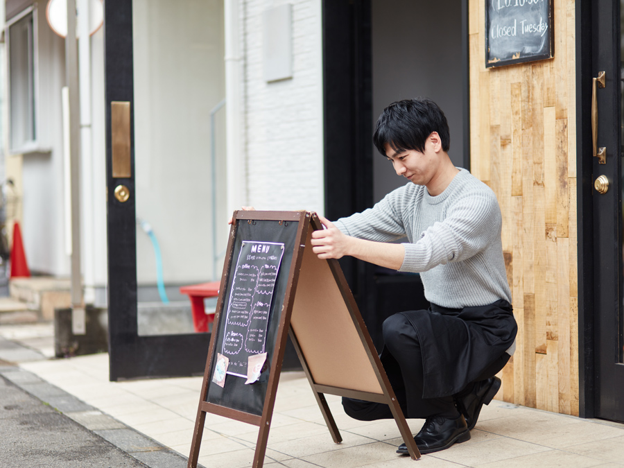 集客方法5:スタンド看板