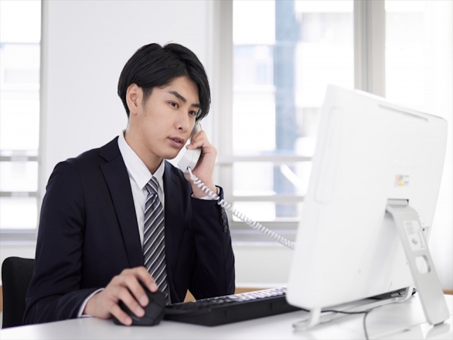 新人など電話対応を苦手とする社員への対処法
